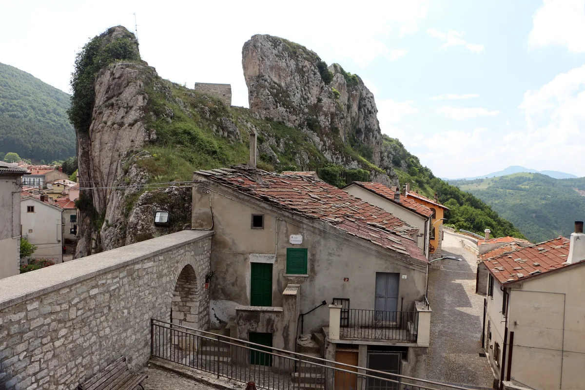 Cosa vedere a Pietrabbondante: una perla del Molise