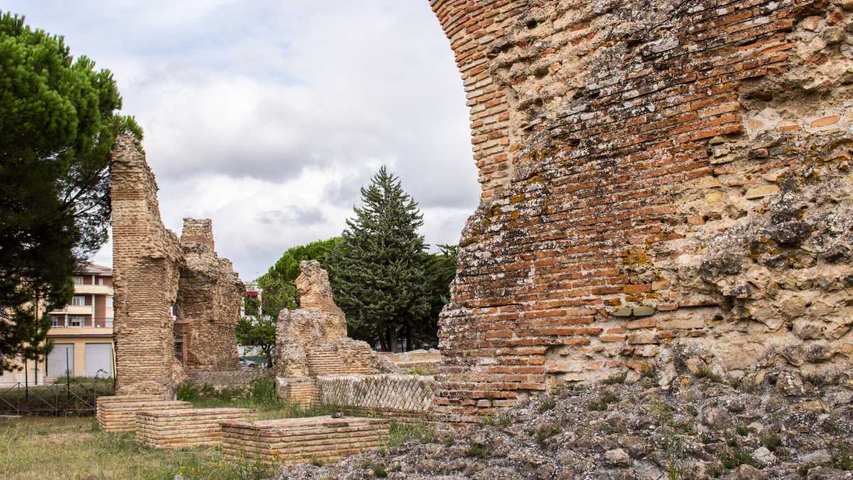 Guida Completa per Arrivare a Larino: Il Cuore del Molise